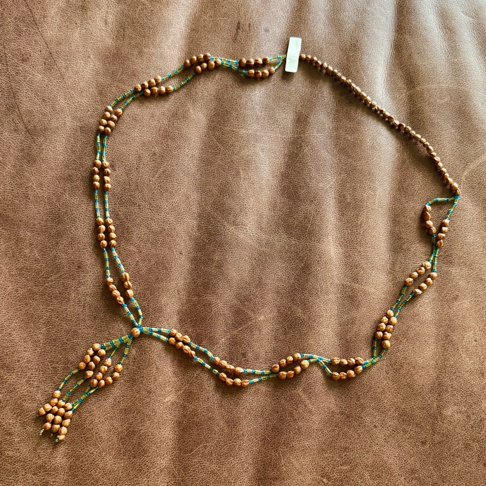 Vintage American Indian Ghost Bead Necklace - Picture 3 of 3